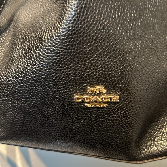 Coach 24947 Clarkson pebbled leather shoulder bag - Picture 5 of 17